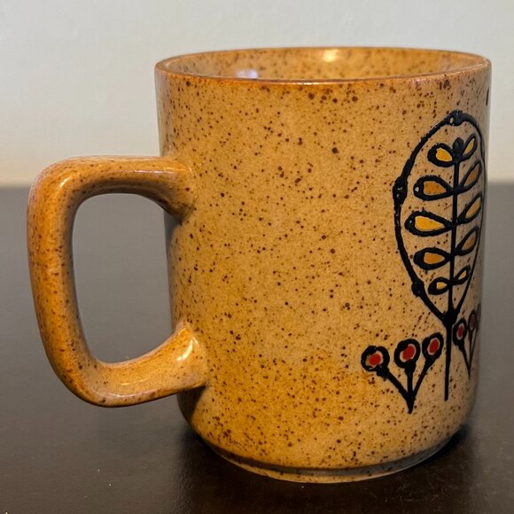 Vintage OTAGIRI Fish and Floral Tan Stoneware Mug with Brown Speckles - Picture 9 of 14